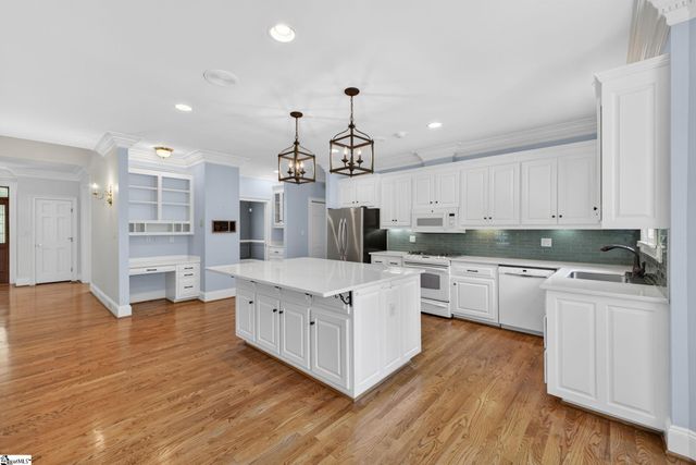 230 Kilgore Circle, Simpsonville, SC 29681