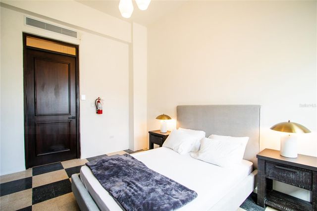 254-256 SAN FRANCISCO STREET 204, San Juan, PR 00901