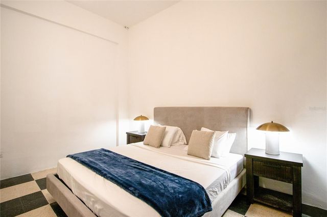 254-256 SAN FRANCISCO STREET 204, San Juan, PR 00901