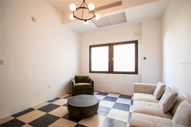 254-256 SAN FRANCISCO STREET 204, San Juan, PR 00901