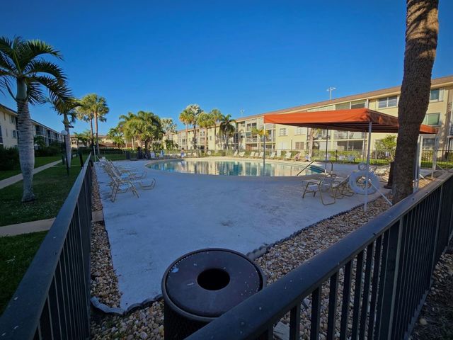 4500 N Federal Hwy 303, Lighthouse Point, FL 33064