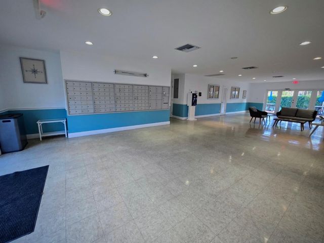 4500 N Federal Hwy 303, Lighthouse Point, FL 33064