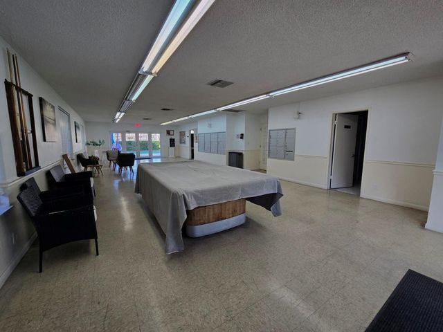 4500 N Federal Hwy 303, Lighthouse Point, FL 33064