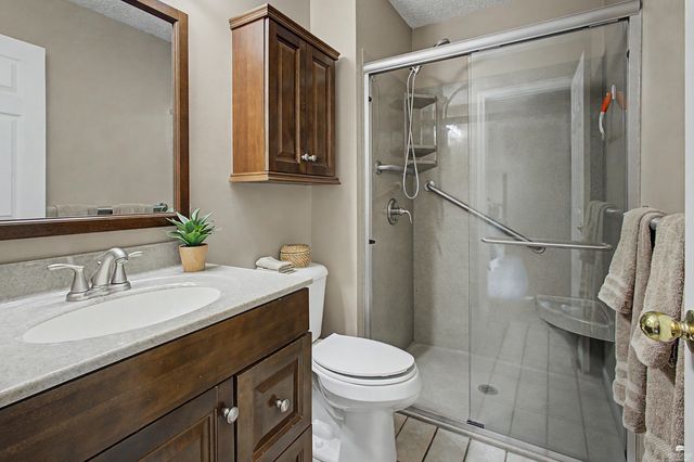 1212 Haas Cir., Manhattan, KS 66503