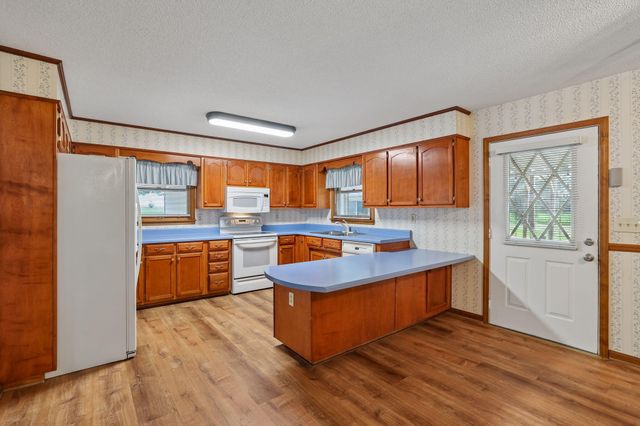 241 Freeman Sherrill Road, Manchester, TN 37355