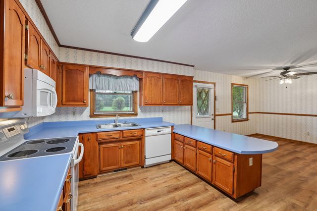 241 Freeman Sherrill Road, Manchester, TN 37355