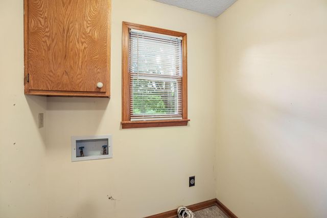 241 Freeman Sherrill Road, Manchester, TN 37355