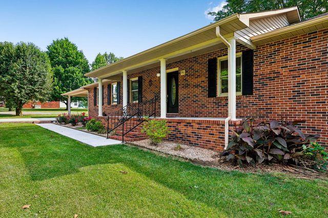 241 Freeman Sherrill Road, Manchester, TN 37355