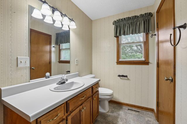 241 Freeman Sherrill Road, Manchester, TN 37355