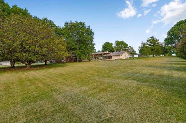241 Freeman Sherrill Road, Manchester, TN 37355