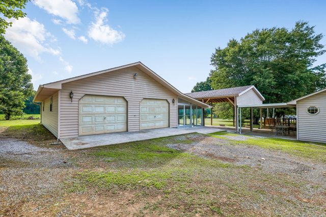 241 Freeman Sherrill Road, Manchester, TN 37355