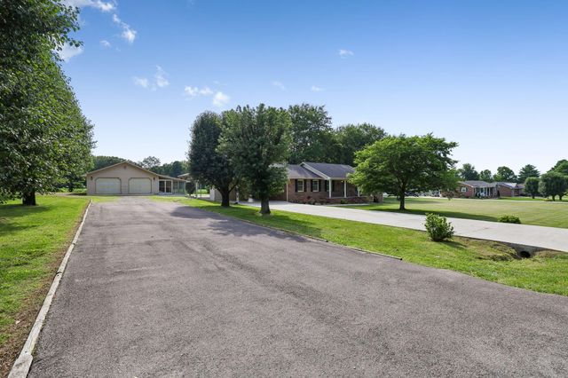 241 Freeman Sherrill Road, Manchester, TN 37355