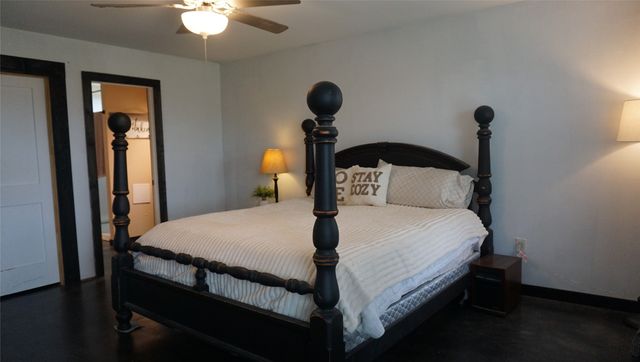 1410 Rs County Road 1235, Point, TX 75472