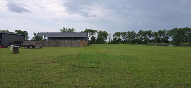 1410 Rs County Road 1235, Point, TX 75472