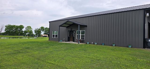 1410 Rs County Road 1235, Point, TX 75472