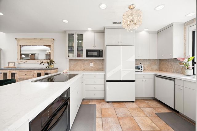 53 Marbella Drive, Rancho Mirage, CA 92270