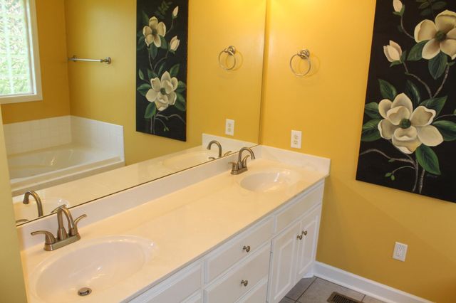 447 Maplecroft Street, Spartanburg, SC 29303