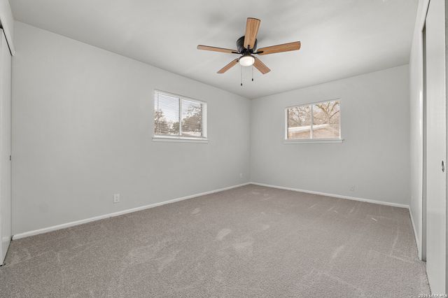 142 Surrey Ln, Universal City, TX 78148