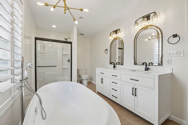 383 Brook Mead Dr, Clarksville, TN 37042