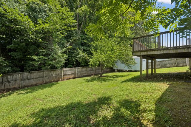 383 Brook Mead Dr, Clarksville, TN 37042