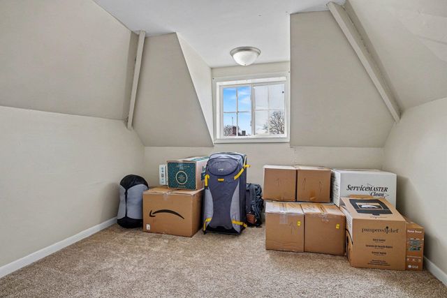 1110 N Michigan Street, South Bend, IN 46617