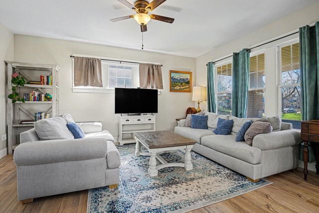 1110 N Michigan Street, South Bend, IN 46617