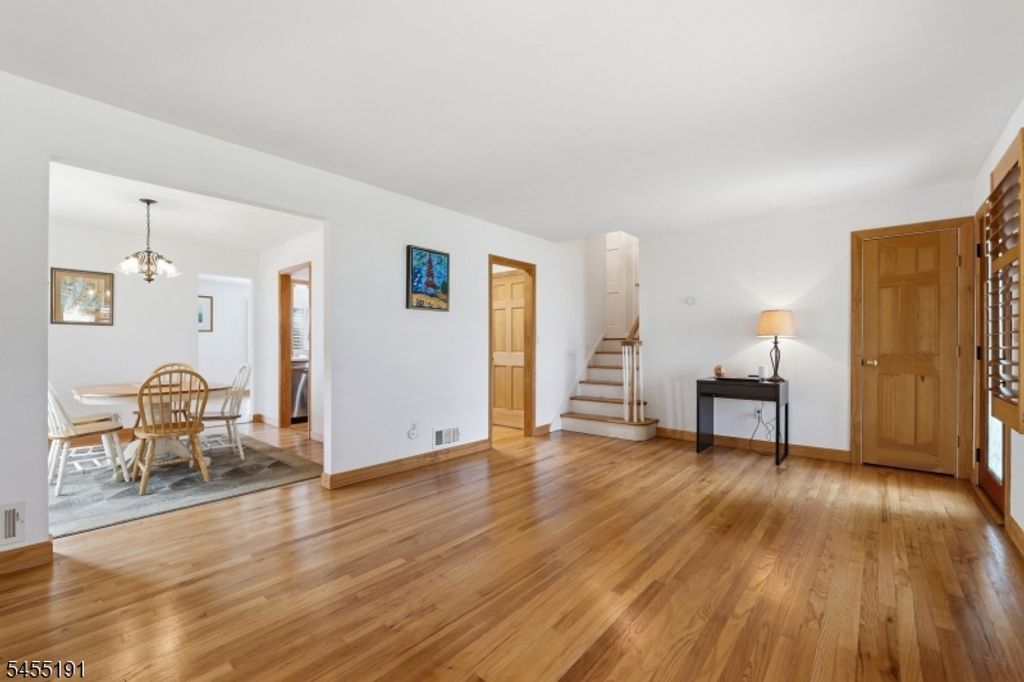 17 Westland Rd, Verona Twp., NJ 07044 — photo 3