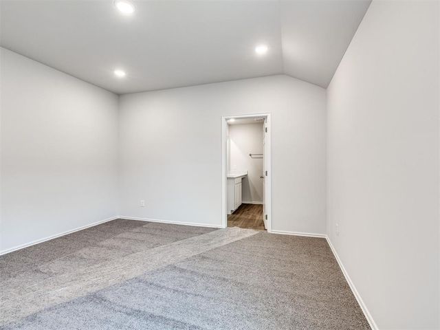 929 S Buffalo Lane, Mustang, OK 73064