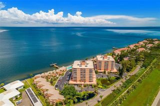 7430 SUNSHINE SKYWAY LANE S 305, St Petersburg, FL 33711