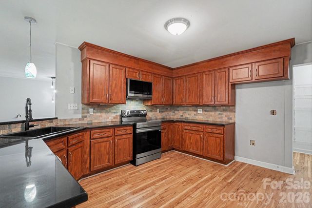502 Cedarwood Drive, Monroe, NC 28112