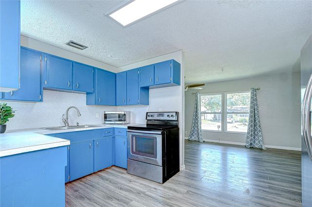 5325 8TH AVENUE S, Gulfport, FL 33707