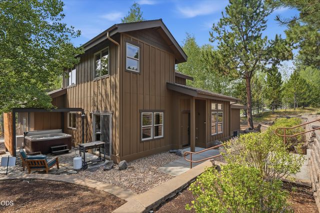 2737 NW Skyliners Road, Bend, OR 97703