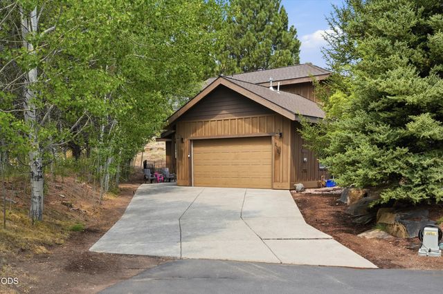 2737 NW Skyliners Road, Bend, OR 97703