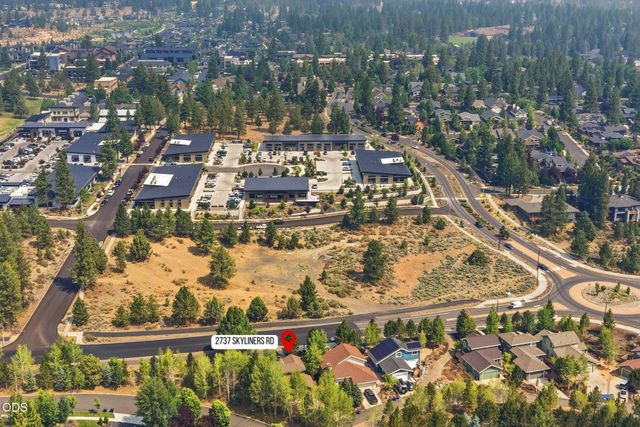2737 NW Skyliners Road, Bend, OR 97703