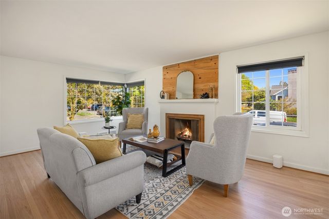 1303 NW 80th Street, Seattle, WA 98117