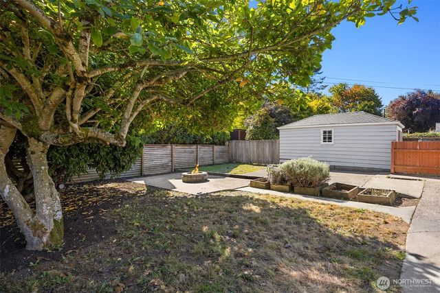1303 NW 80th Street, Seattle, WA 98117