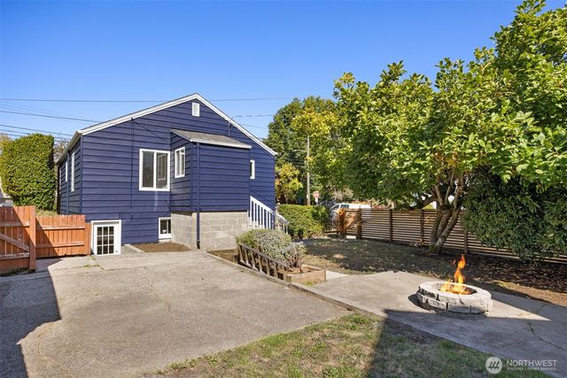 1303 NW 80th Street, Seattle, WA 98117