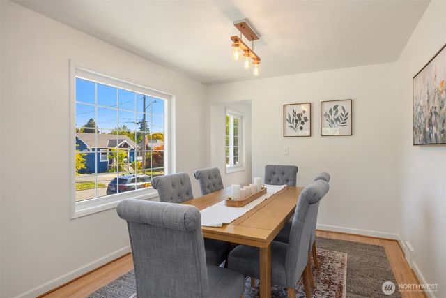 1303 NW 80th Street, Seattle, WA 98117