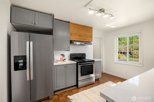 1303 NW 80th Street, Seattle, WA 98117