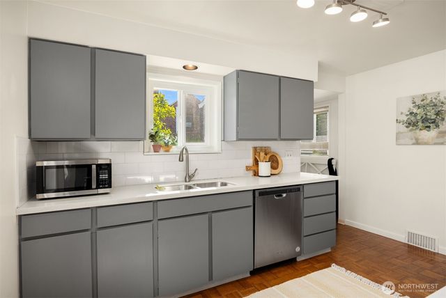 1303 NW 80th Street, Seattle, WA 98117