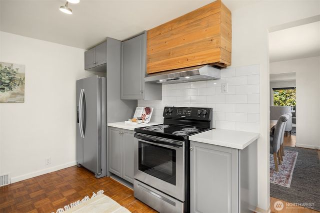 1303 NW 80th Street, Seattle, WA 98117