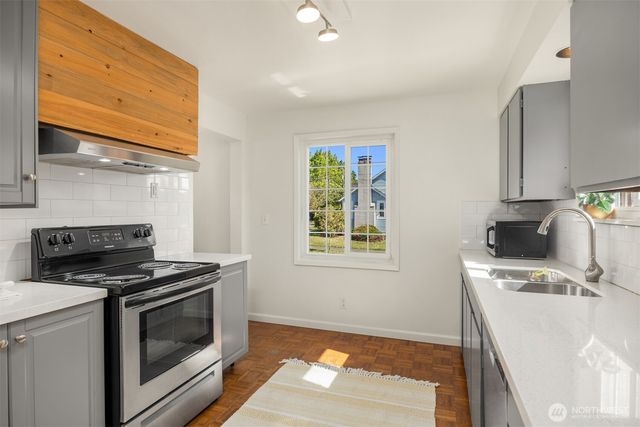 1303 NW 80th Street, Seattle, WA 98117
