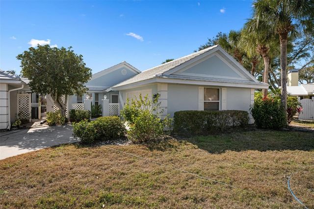 733 BRIGHTSIDE CRESCENT DRIVE 31, Venice, FL 34293
