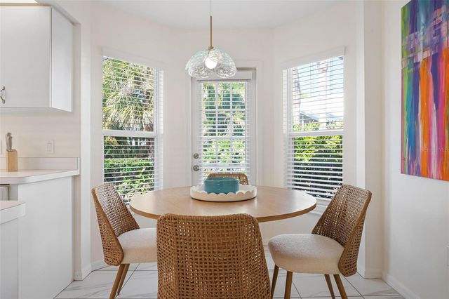 733 BRIGHTSIDE CRESCENT DRIVE 31, Venice, FL 34293