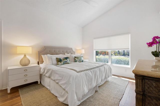 733 BRIGHTSIDE CRESCENT DRIVE 31, Venice, FL 34293