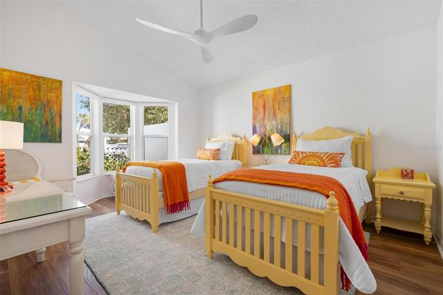 733 BRIGHTSIDE CRESCENT DRIVE 31, Venice, FL 34293