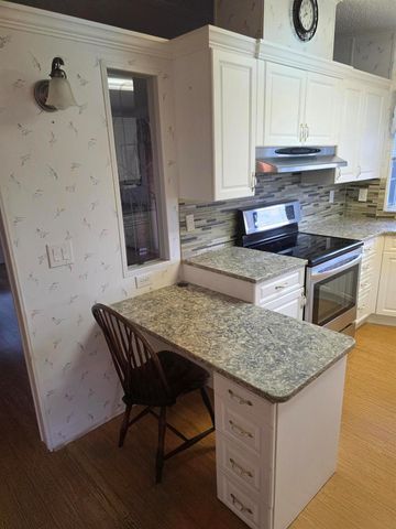 3033 Satinleaf Lane, Port St Lucie, FL 34952