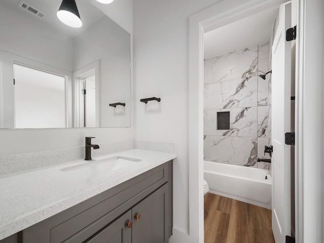 881 Rachel Street C, Houston, TX 77091