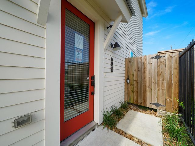 881 Rachel Street C, Houston, TX 77091
