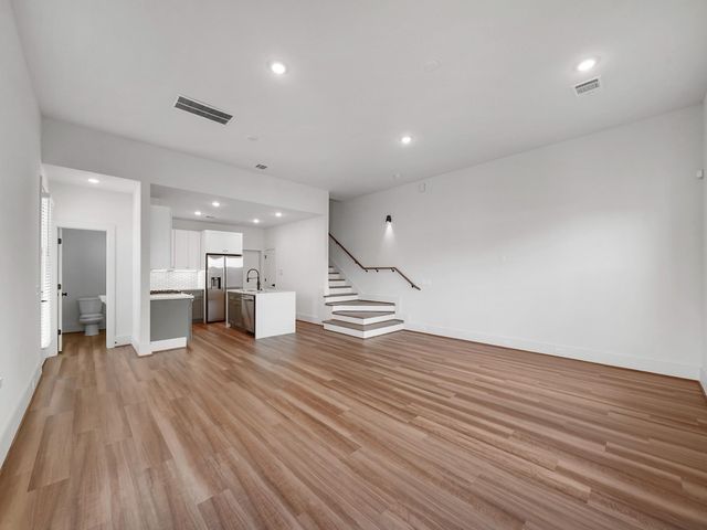 881 Rachel Street C, Houston, TX 77091